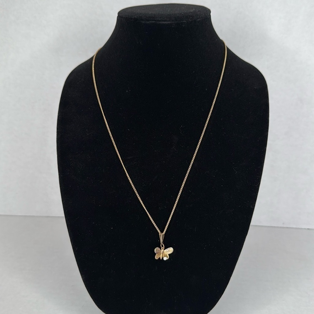 Vintage estate gold butterfly Pendant Necklace Lot A45